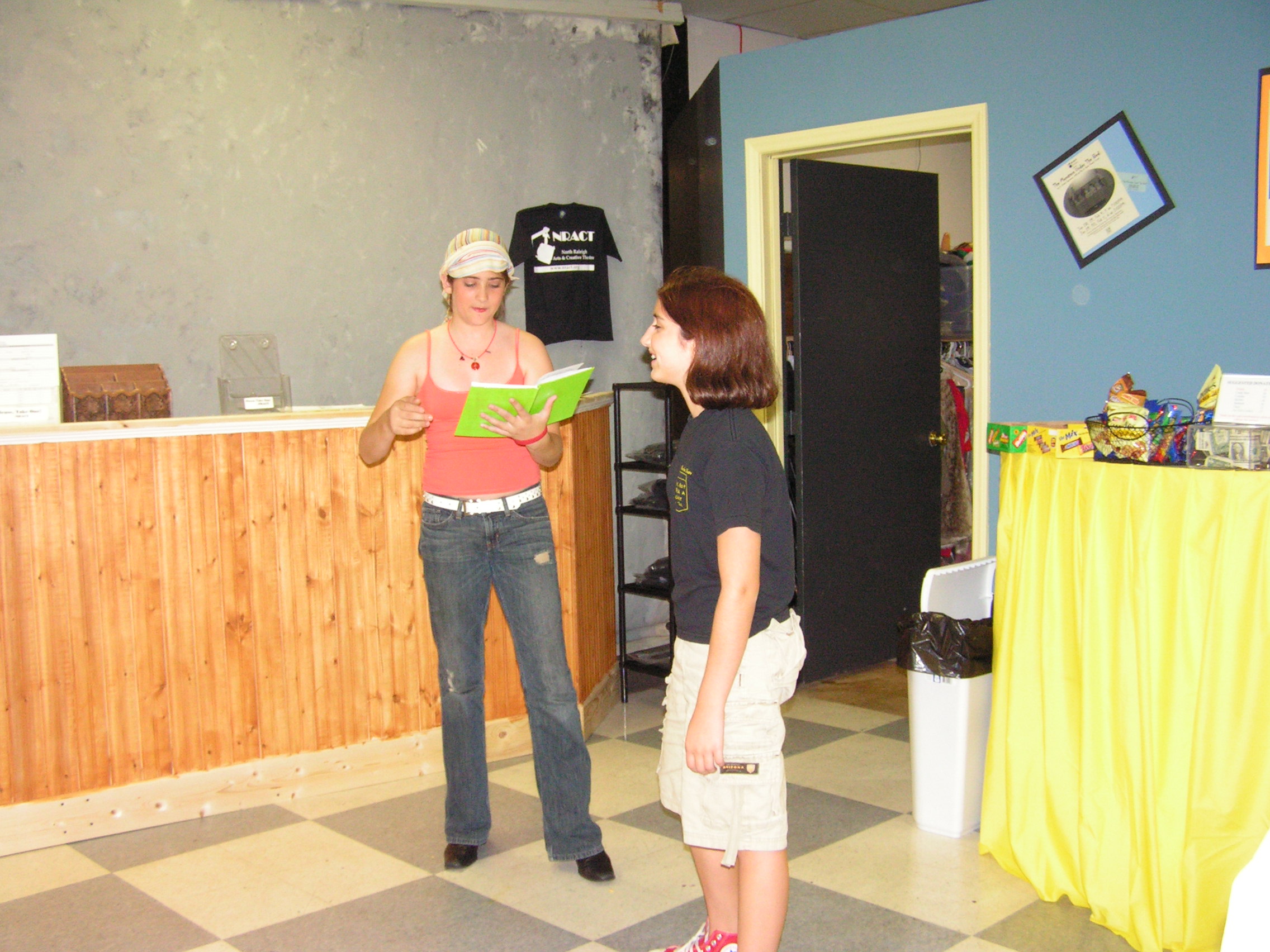 ./2005/NRACT Broadway Review/BroadwyRev0043.JPG